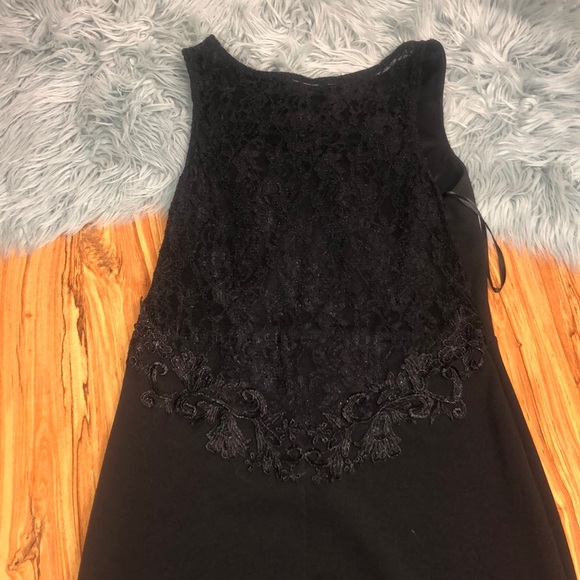 Stunning lace back little black dress - Picture 1 of 5